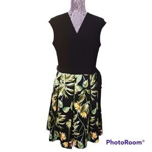 DB established 1962 Fit and Flare Floral Dress, Size 12